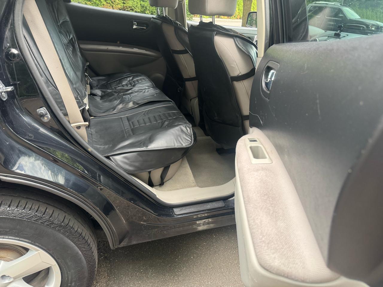 Nissan Murano S AWD 2011