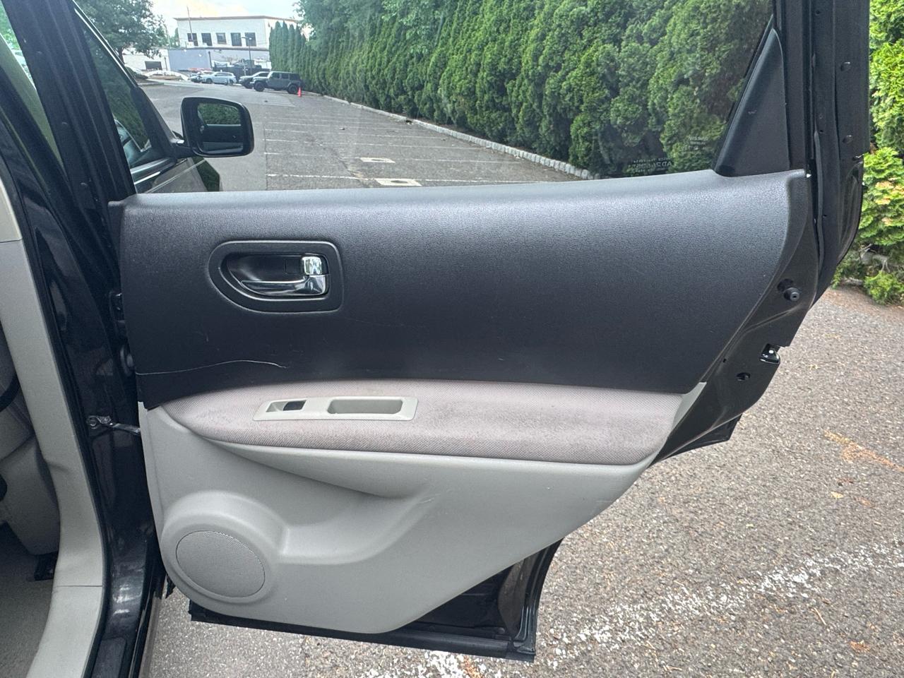 Nissan Murano S AWD 2011
