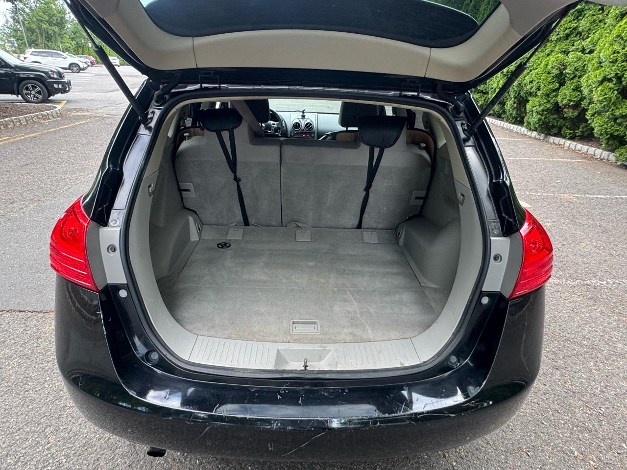 Nissan Murano S AWD 2011