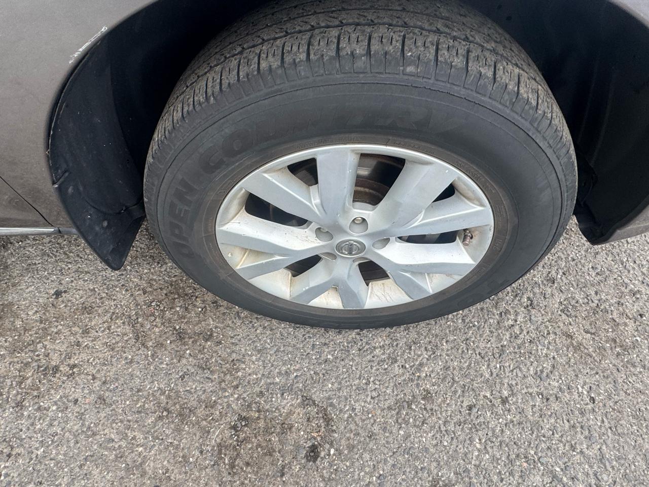 Nissan Murano S AWD 2011