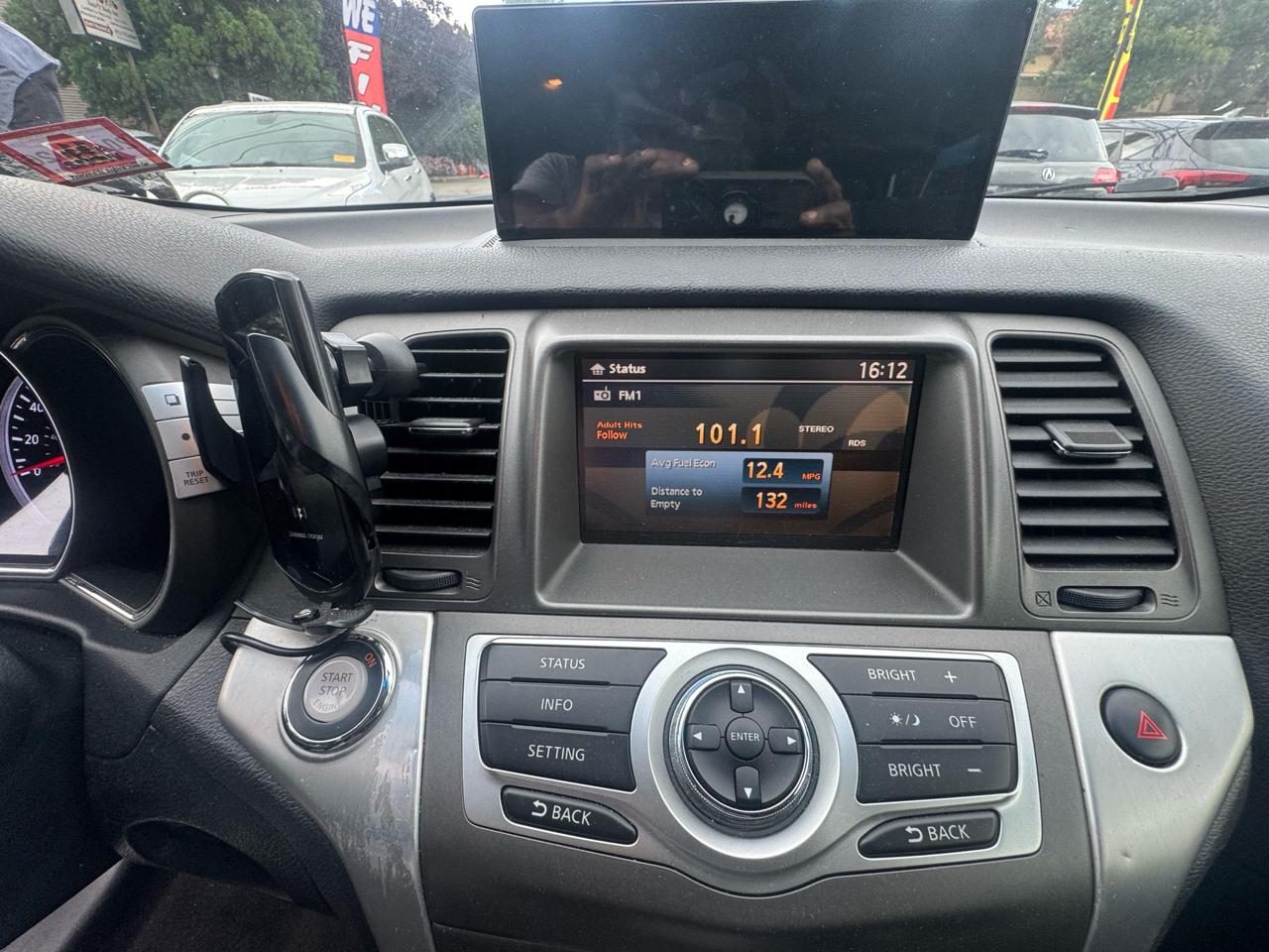 Nissan Murano S AWD 2011