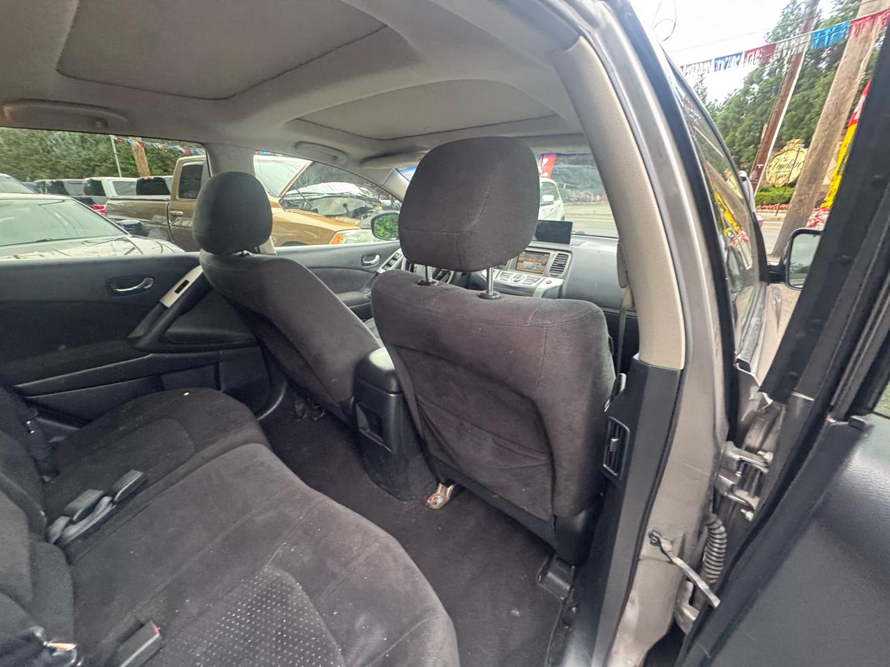 Nissan Murano S AWD 2011