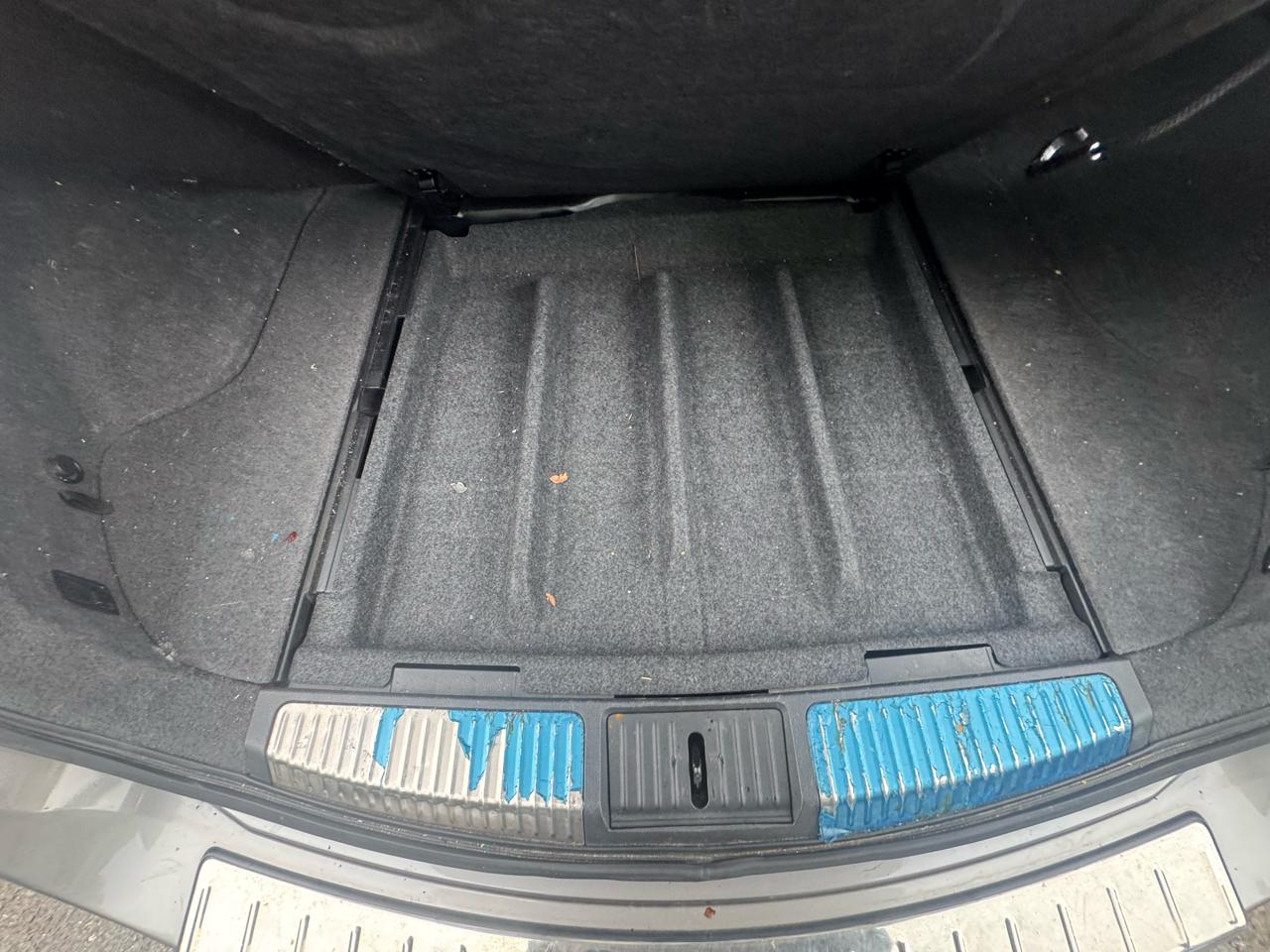 Nissan Murano S AWD 2011