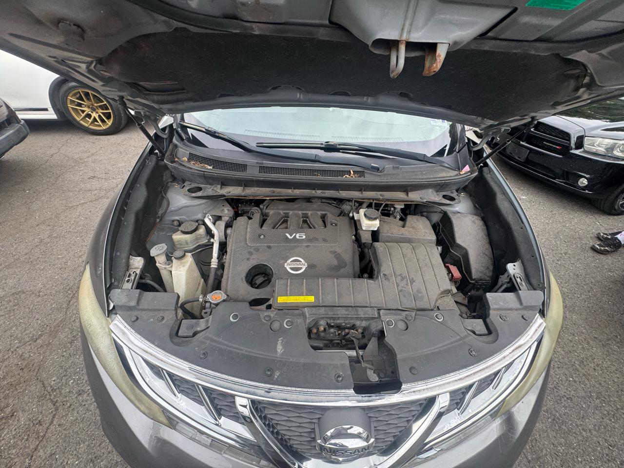 Nissan Murano S AWD 2011