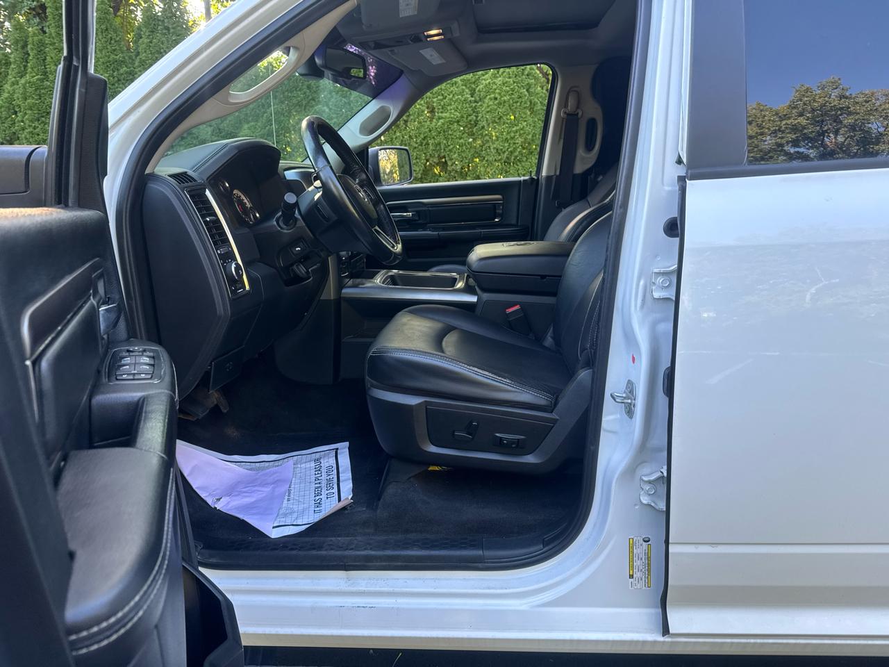 RAM 1500 Sport Crew Cab 4WD 2016