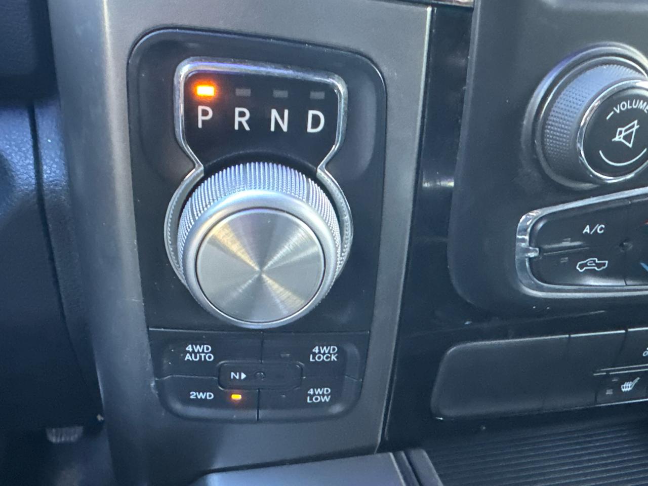 RAM 1500 Sport Crew Cab 4WD 2016