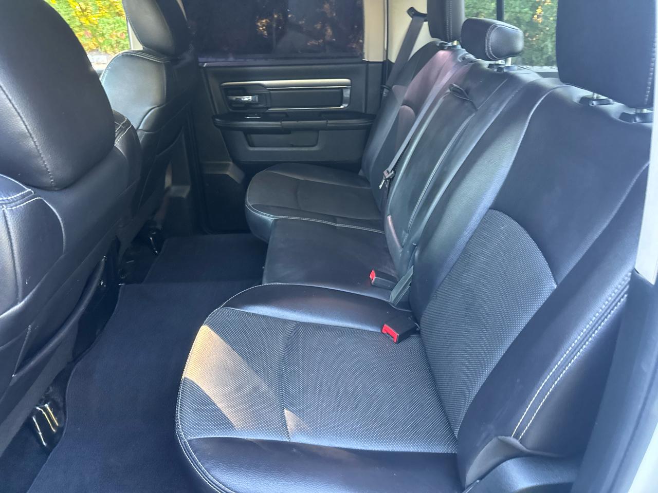 RAM 1500 Sport Crew Cab 4WD 2016