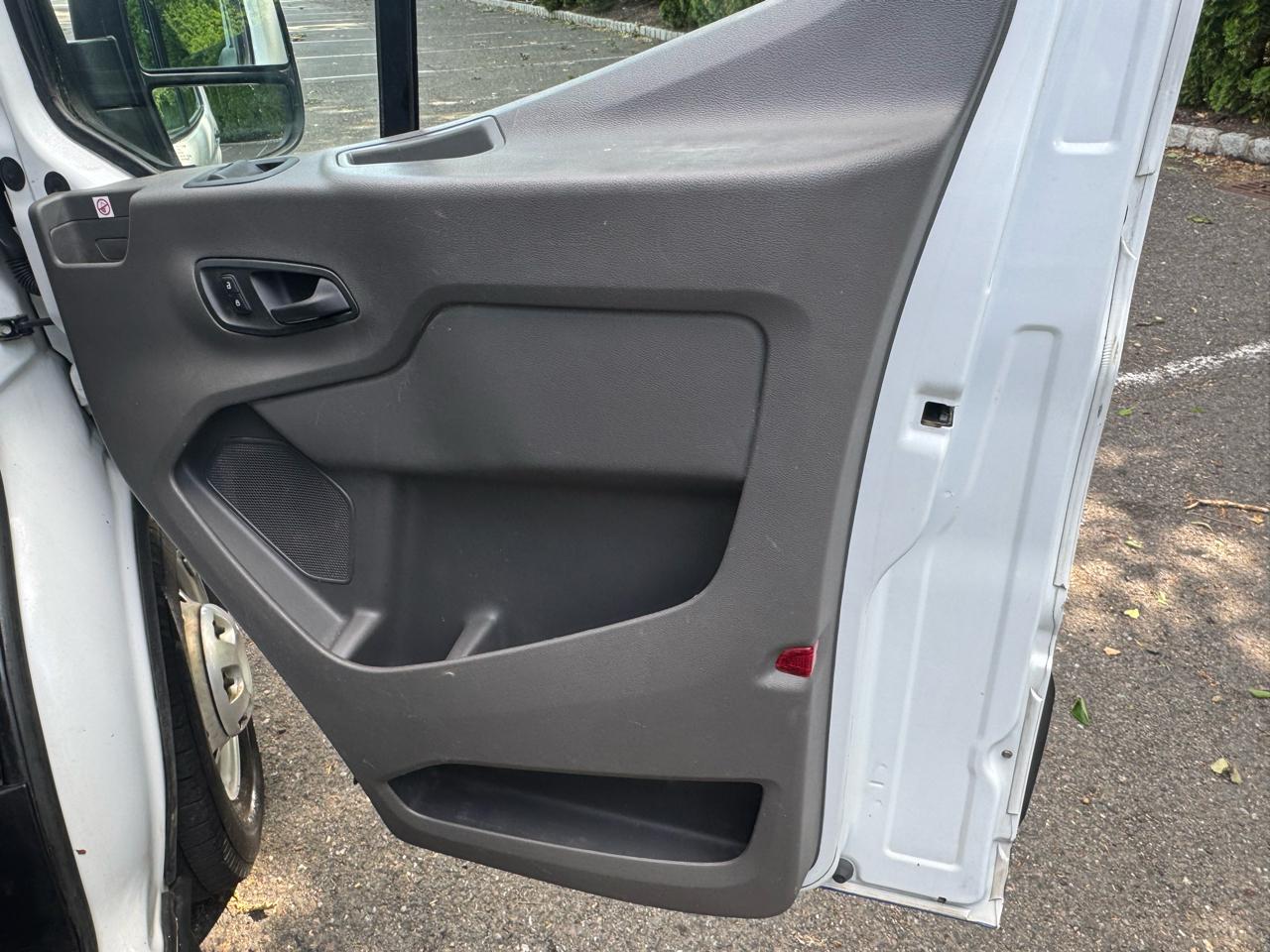 Ford Transit 350 Van Med. Roof w/Sliding Pass. 148-in. WB 2020