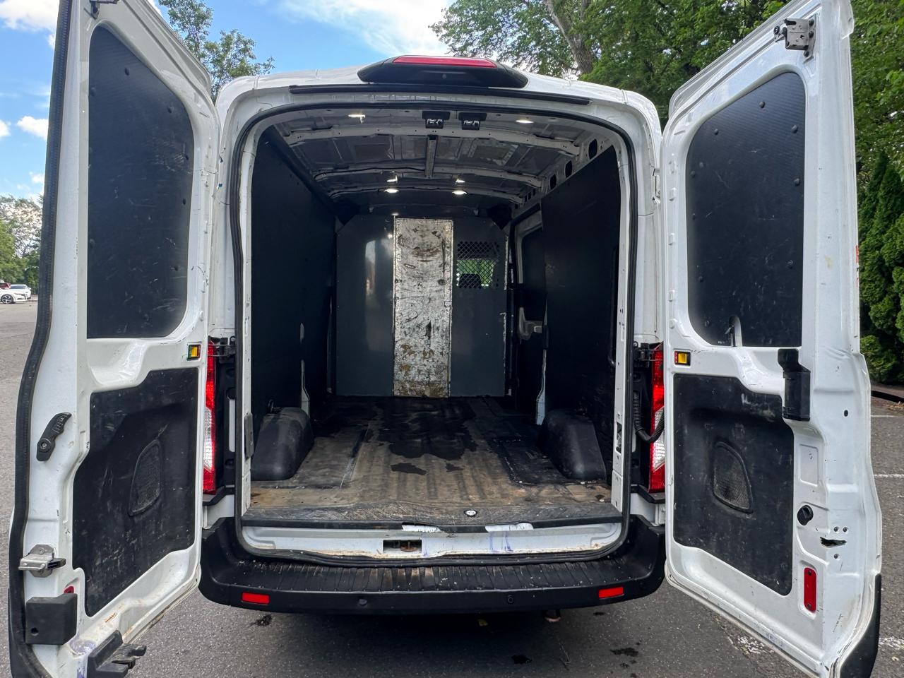 Ford Transit 350 Van Med. Roof w/Sliding Pass. 148-in. WB 2020