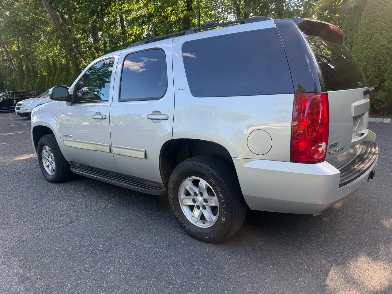 GMC Yukon SLT1 4WD 2010