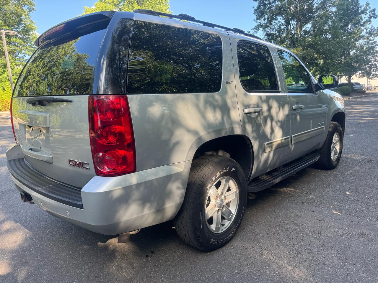 GMC Yukon SLT1 4WD 2010