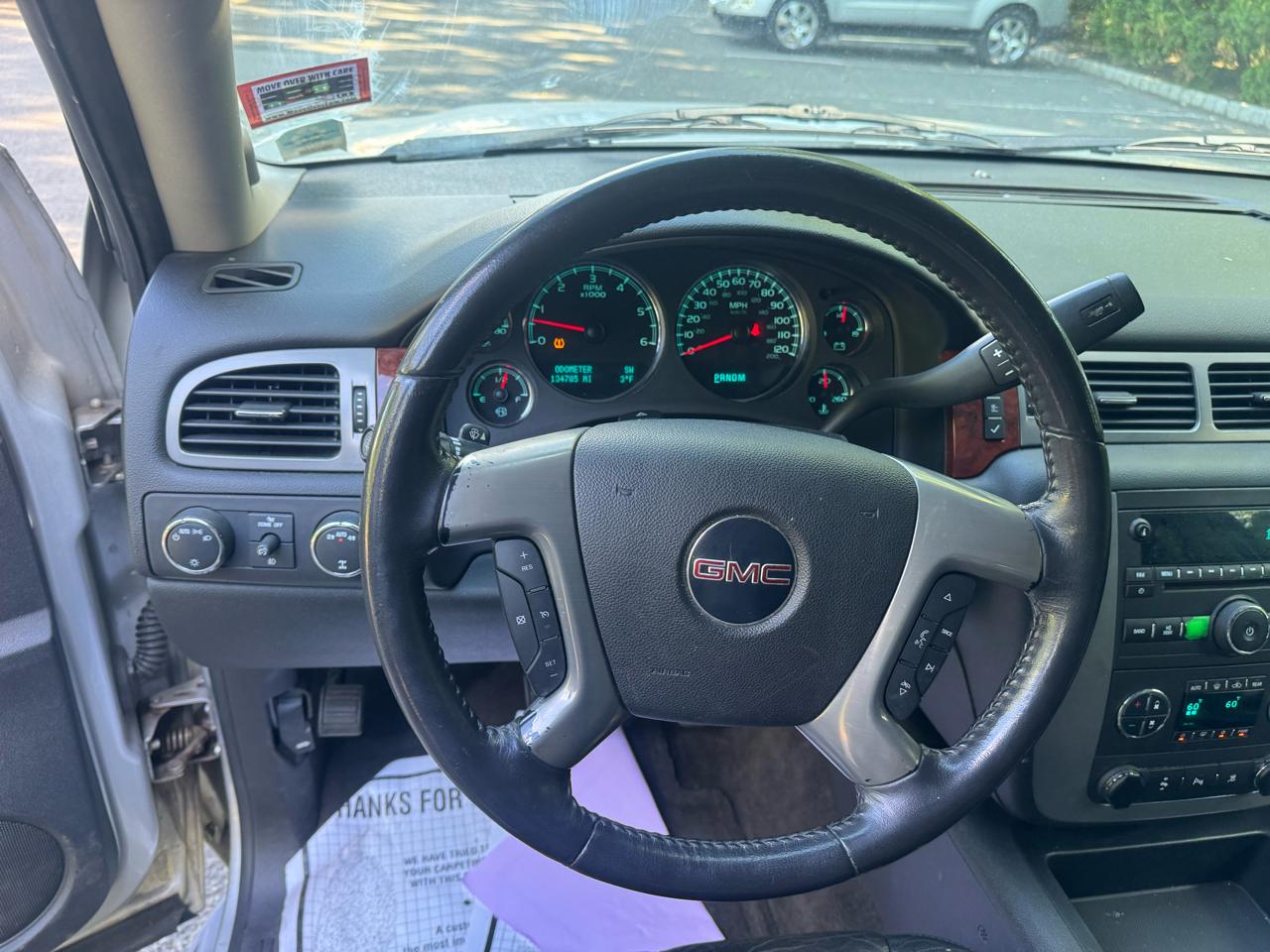 GMC Yukon SLT1 4WD 2010