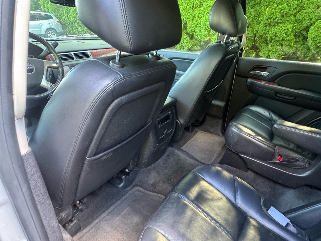 GMC Yukon SLT1 4WD 2010