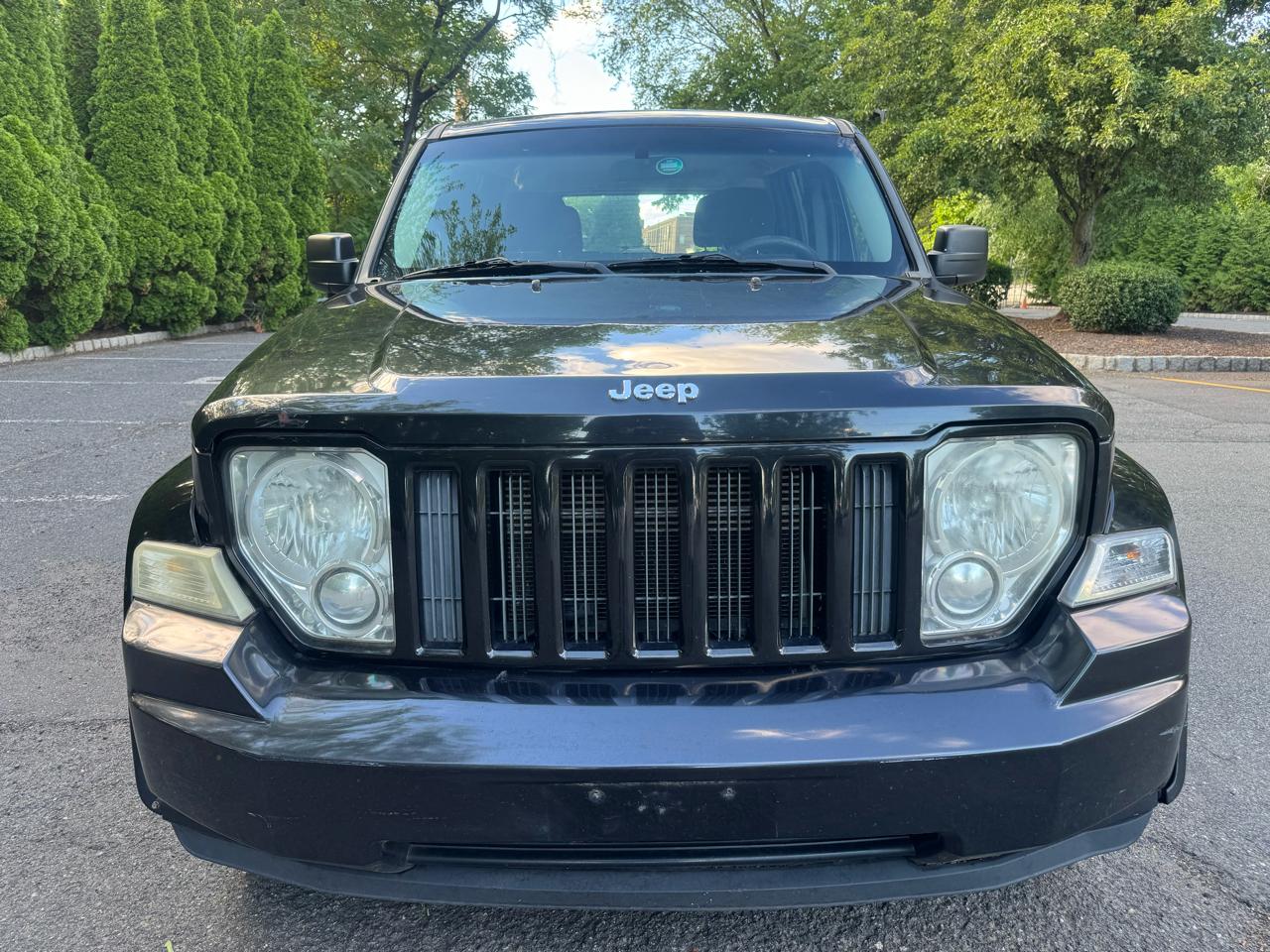 Jeep Liberty Sport 4WD 2011