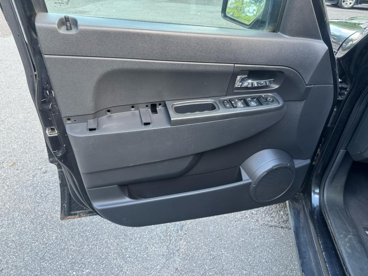 Jeep Liberty Sport 4WD 2011
