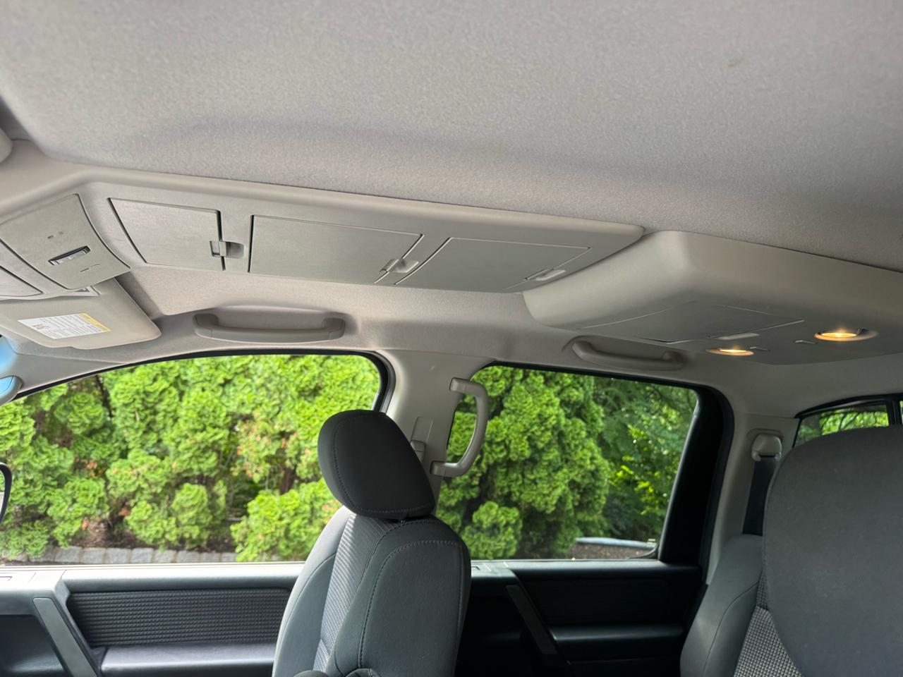 Nissan Titan LE Crew Cab 2008