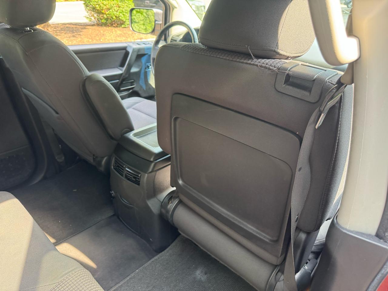 Nissan Titan LE Crew Cab 2008