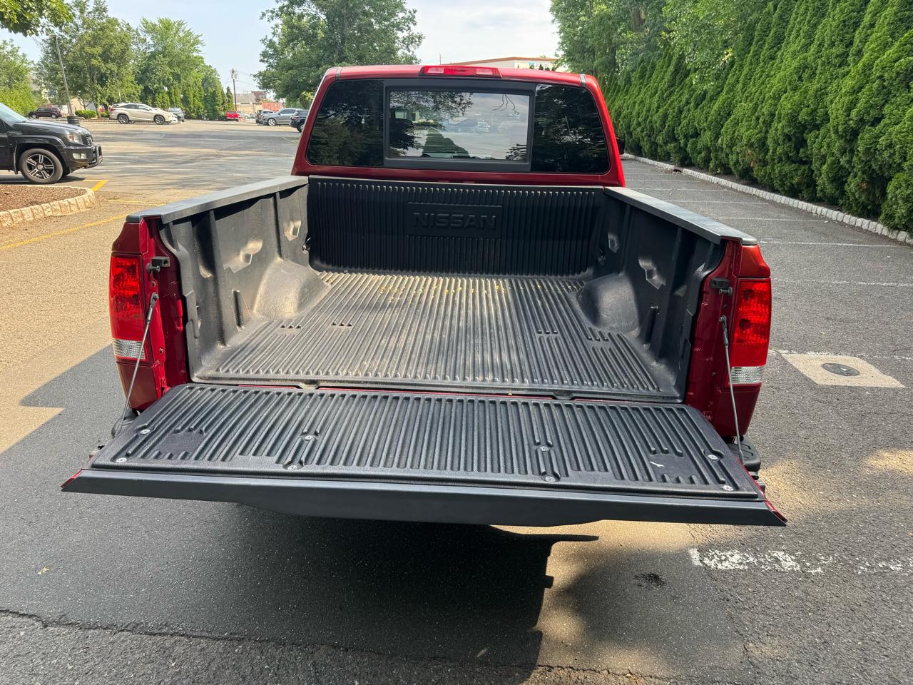 Nissan Titan LE Crew Cab 2008