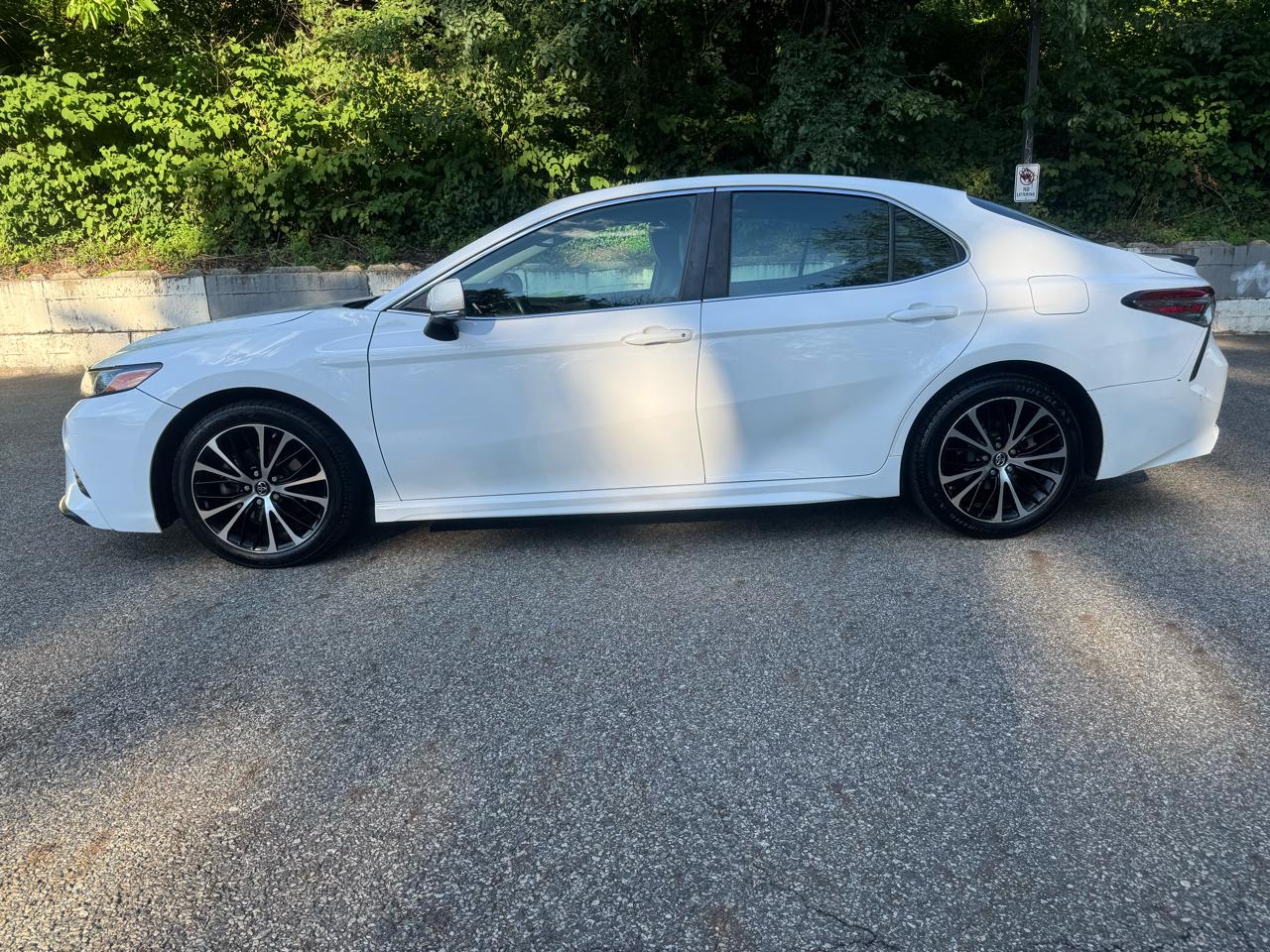 Toyota Camry SE 2018