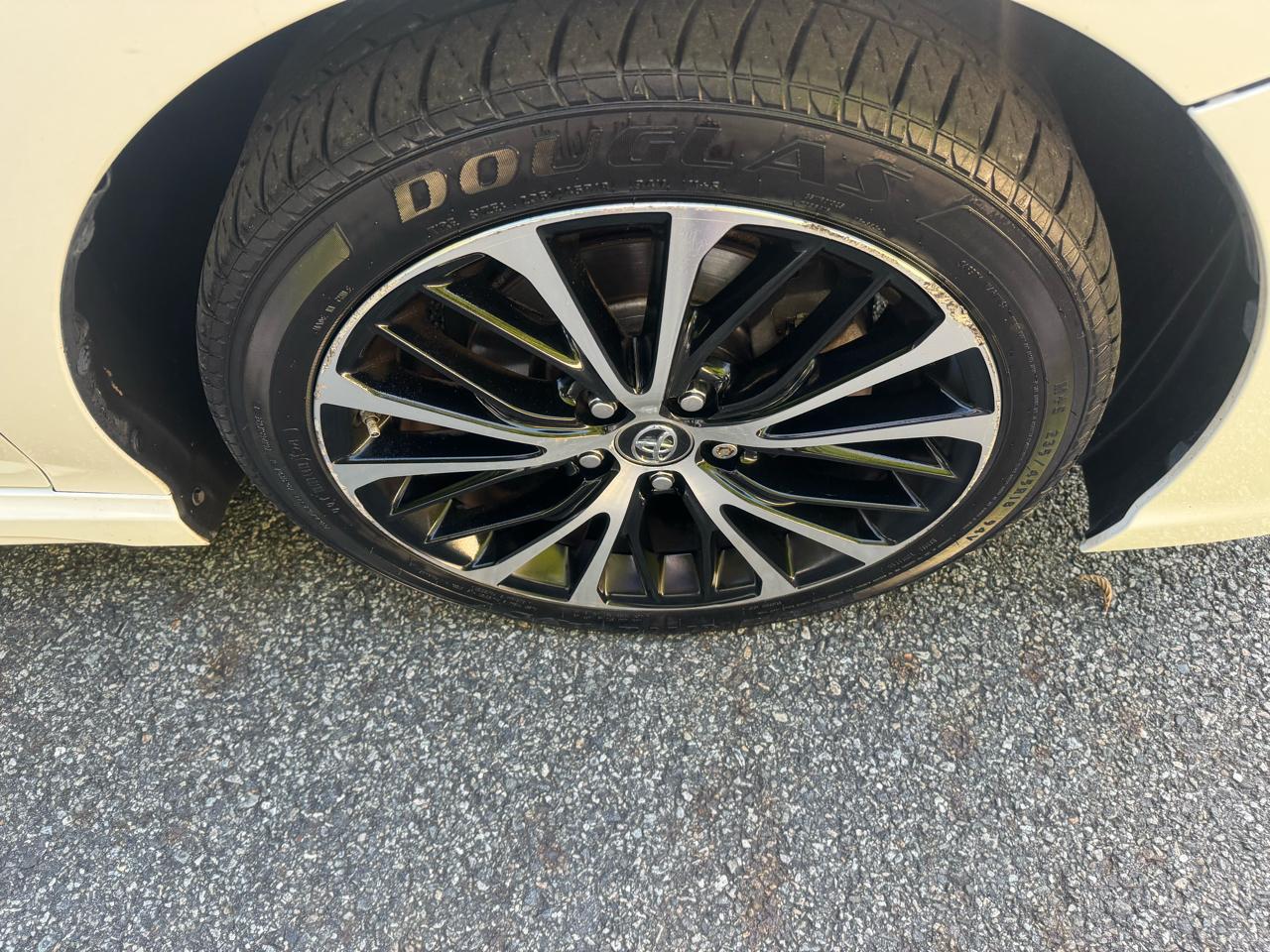 Toyota Camry SE 2018