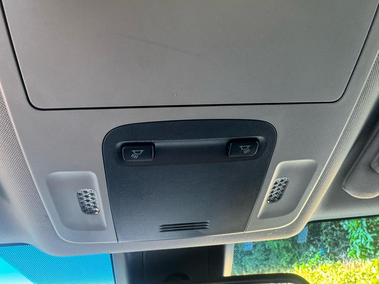 Toyota Camry SE 2018