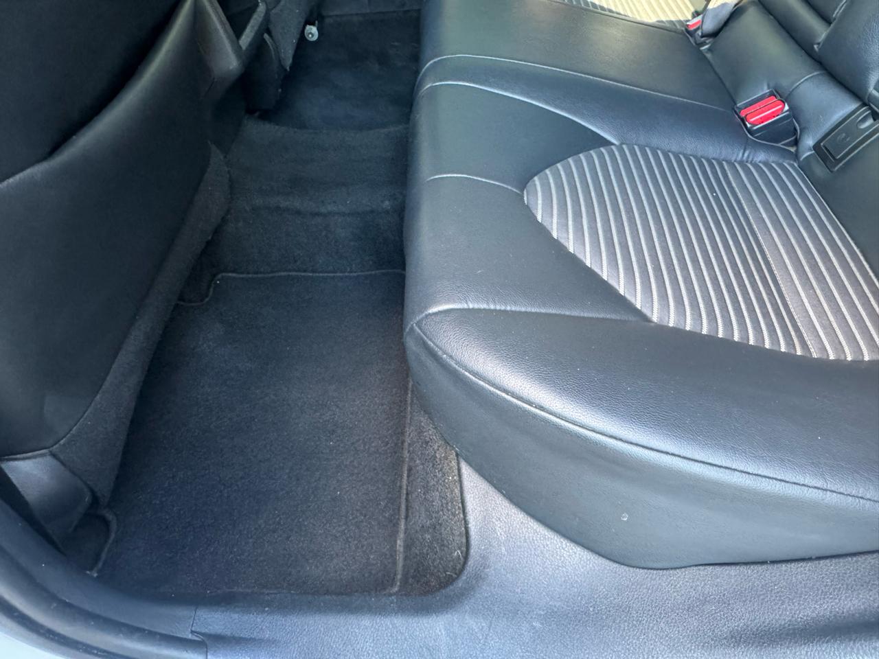 Toyota Camry SE 2018