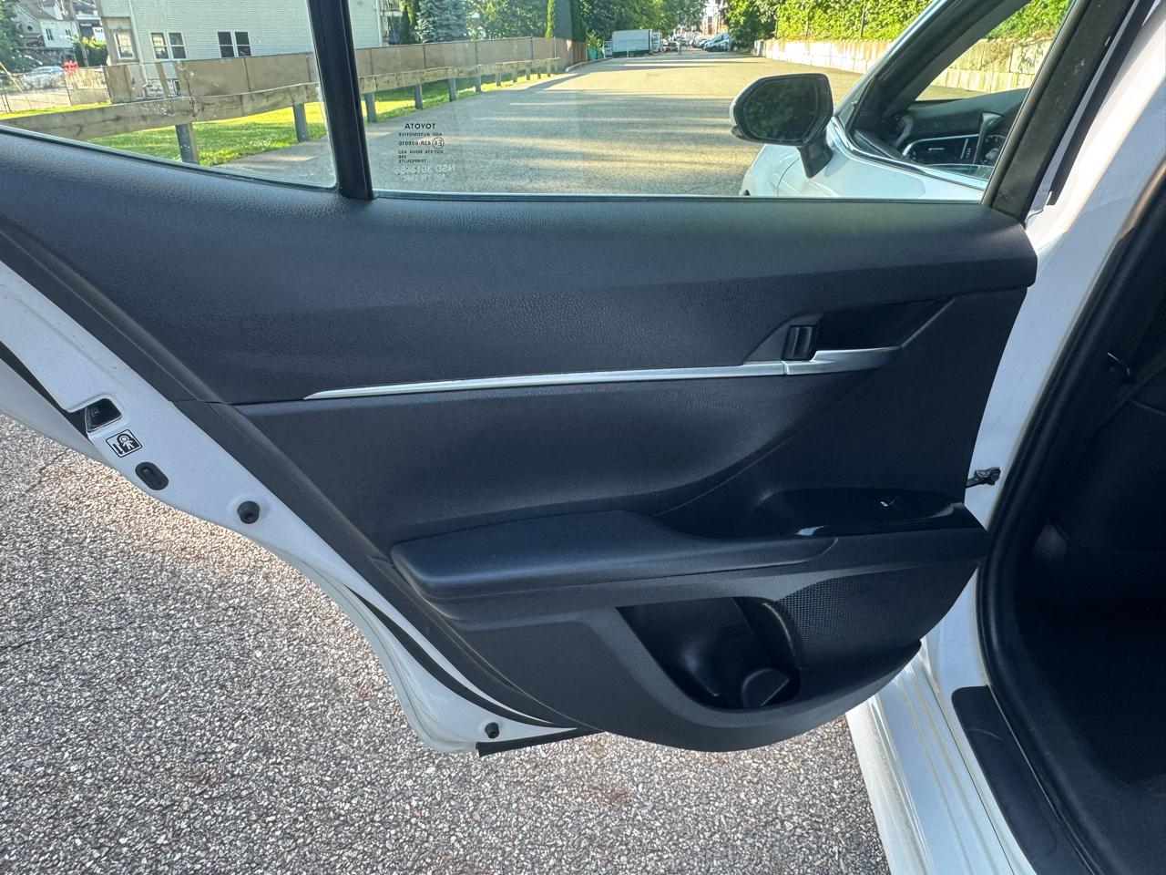 Toyota Camry SE 2018
