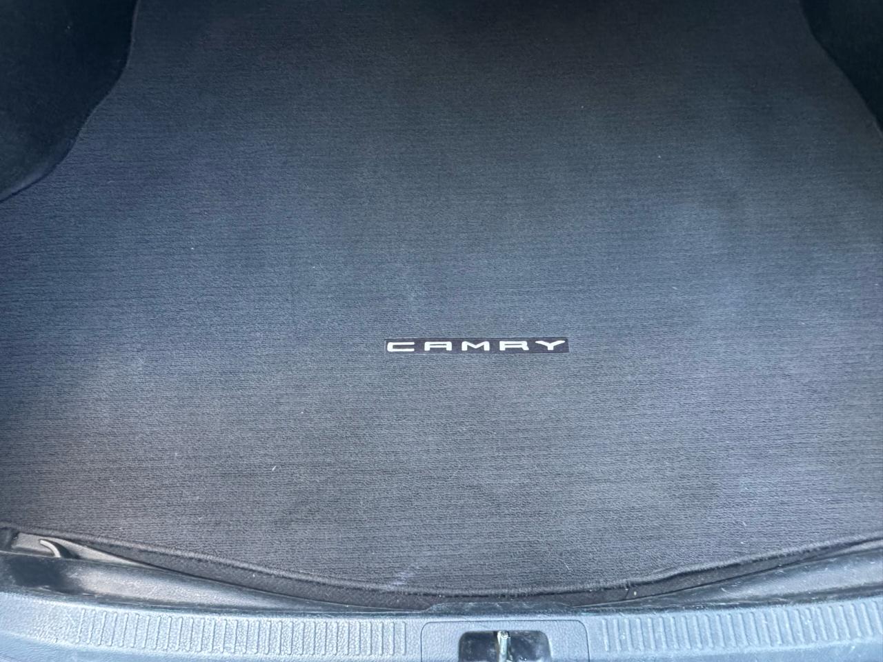 Toyota Camry SE 2018