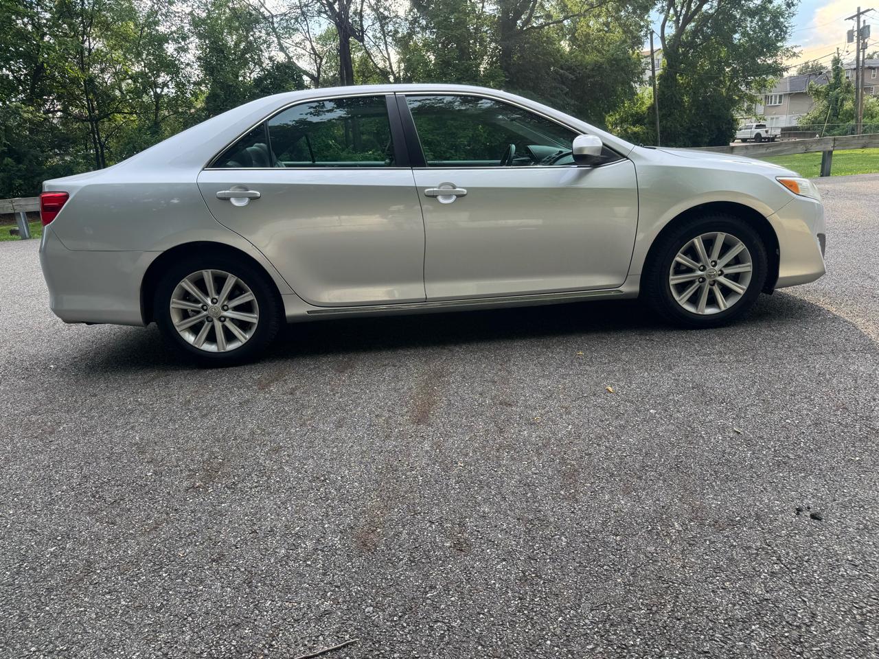 Toyota Camry L 2012