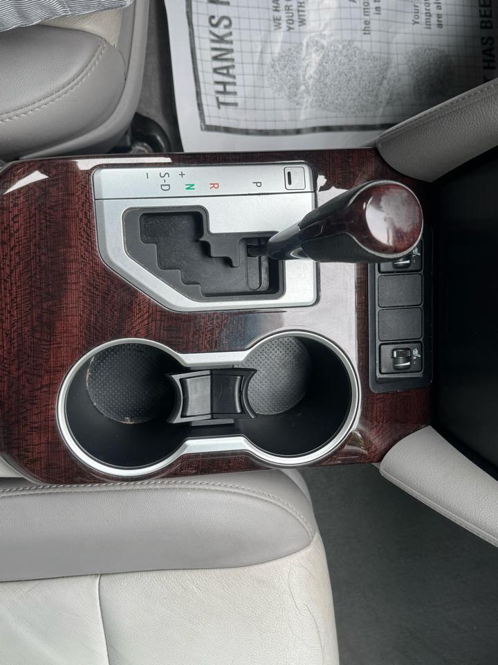 Toyota Camry L 2012