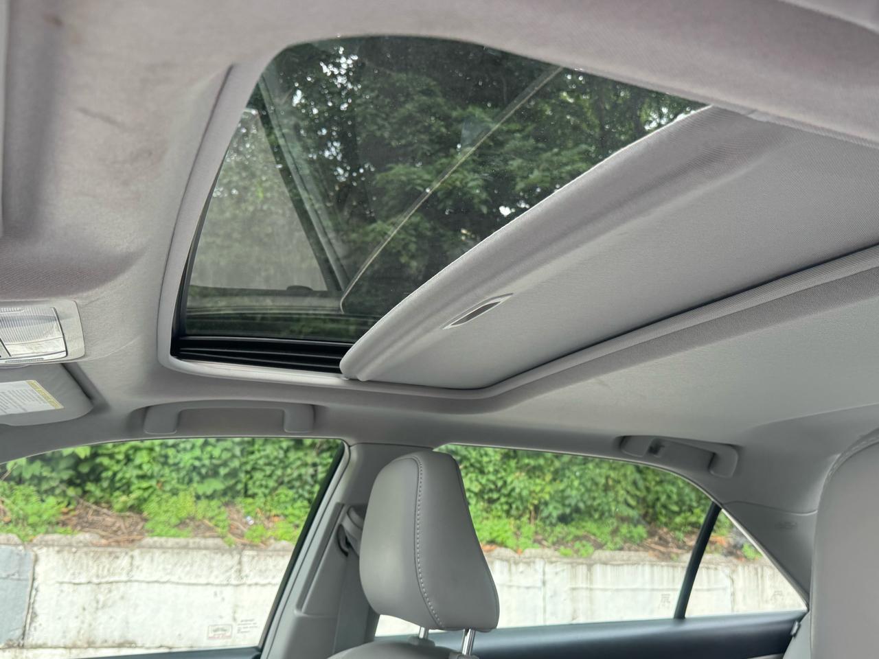 Toyota Camry L 2012