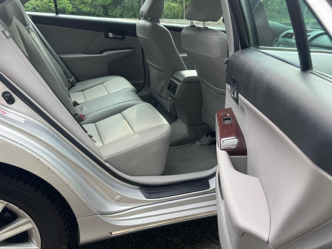 Toyota Camry L 2012