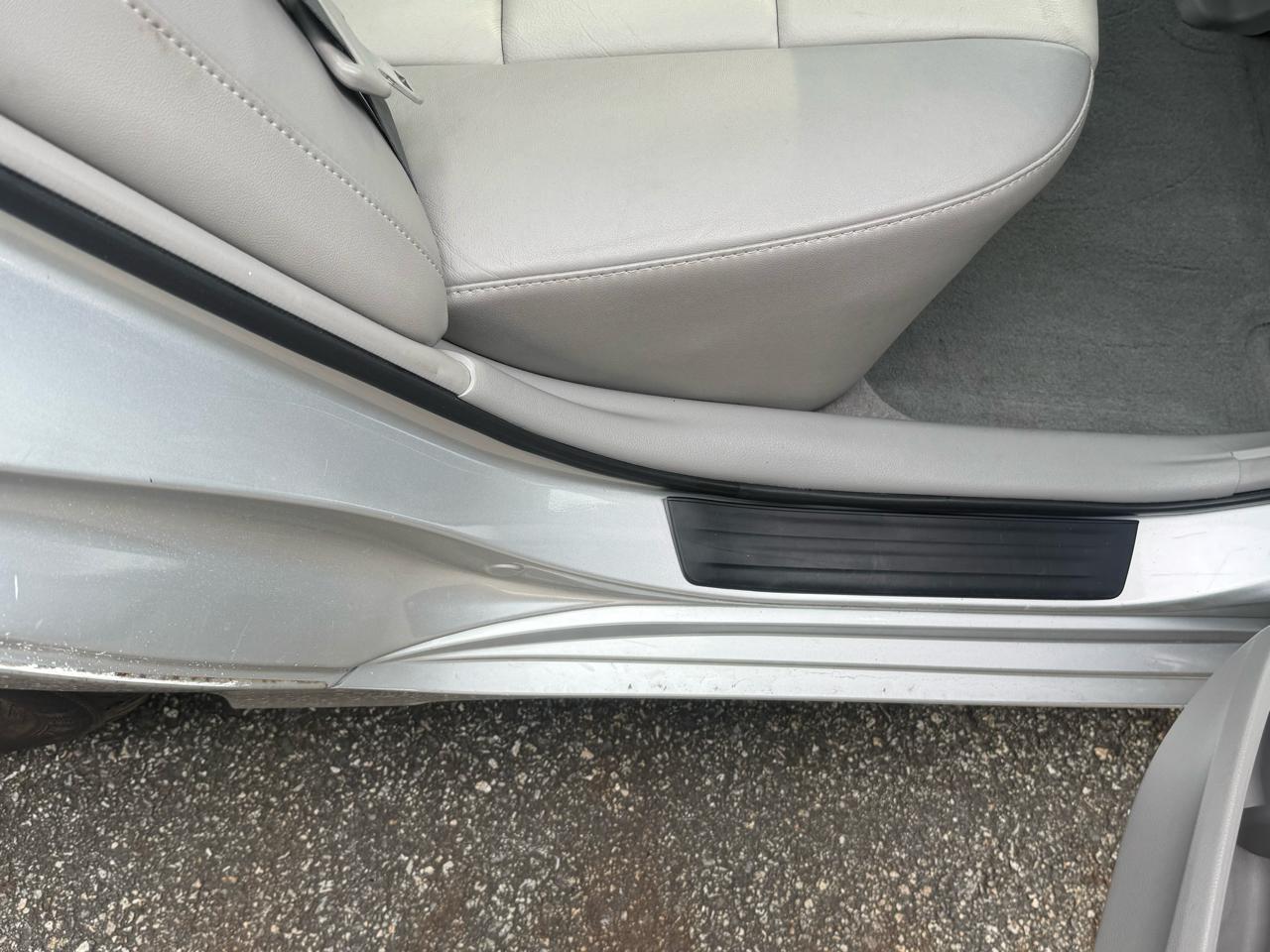 Toyota Camry L 2012