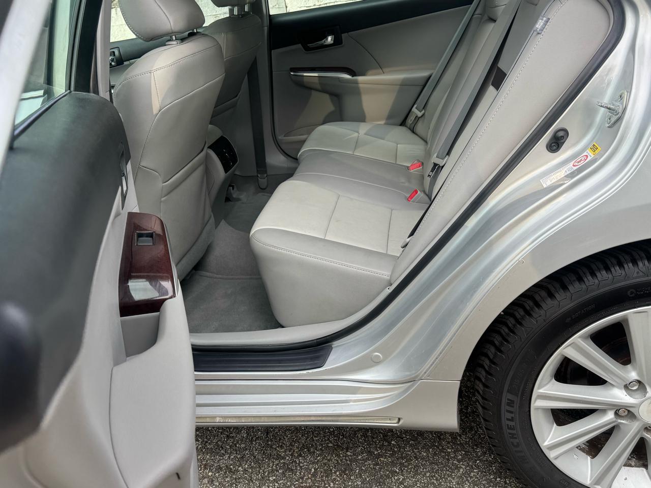 Toyota Camry L 2012