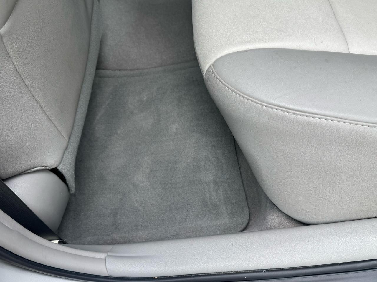 Toyota Camry L 2012