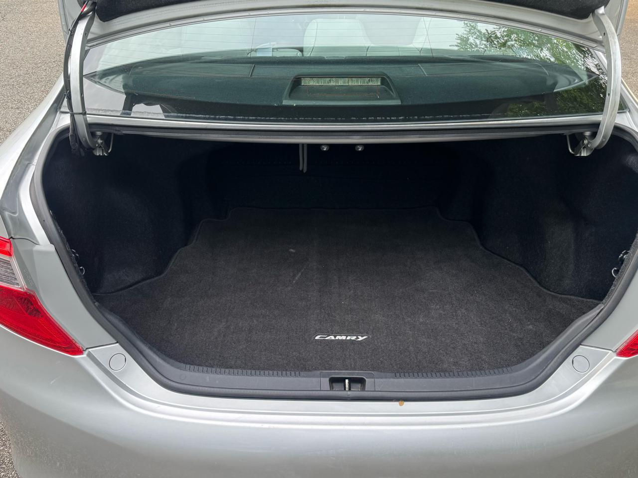 Toyota Camry L 2012
