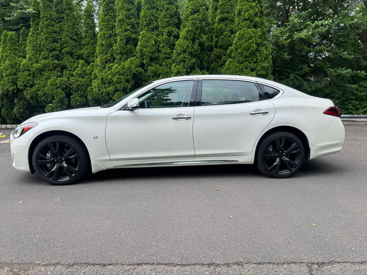 Infiniti Q70 L 3.7 AWD 2018