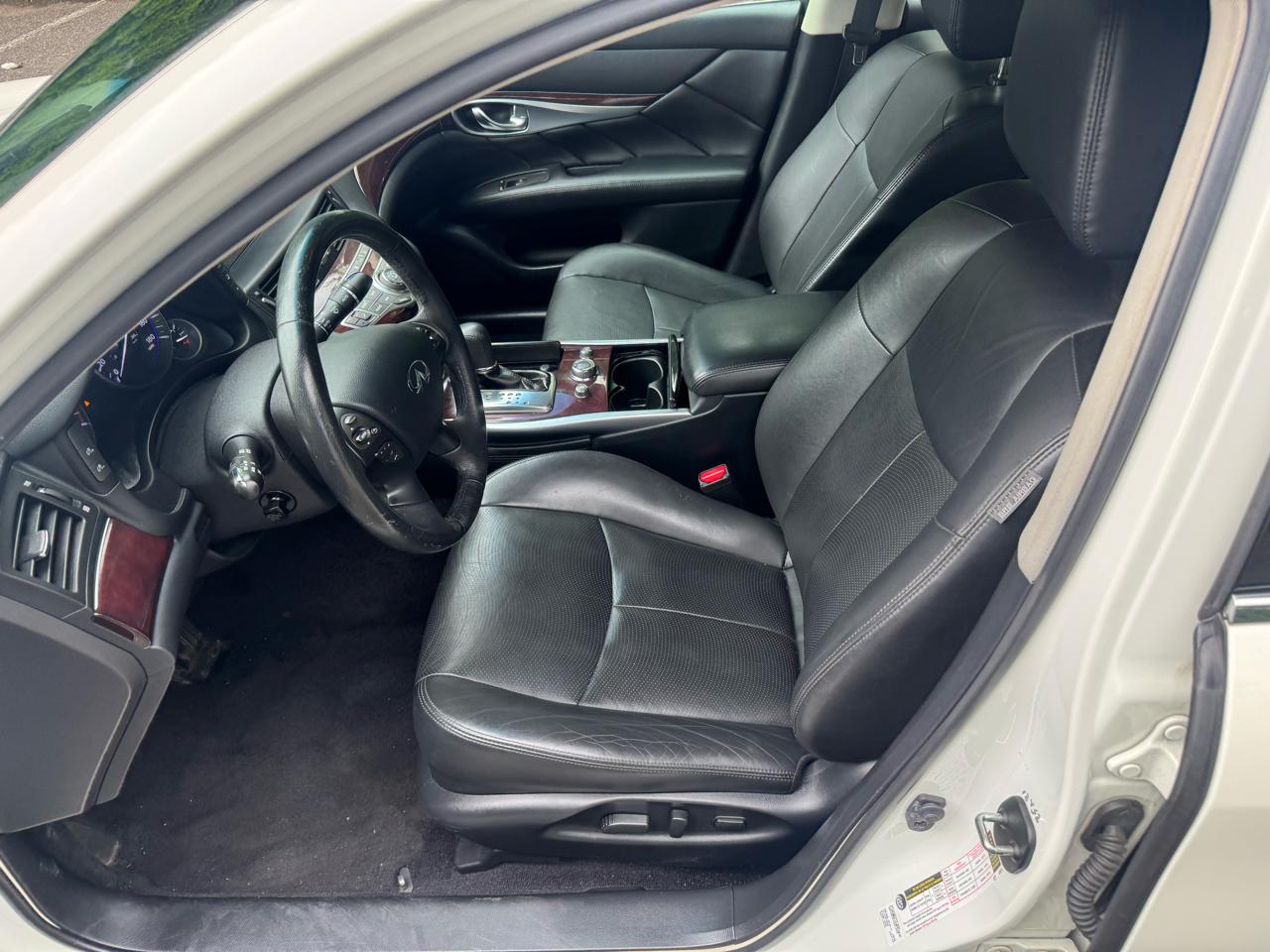 Infiniti Q70 L 3.7 AWD 2018