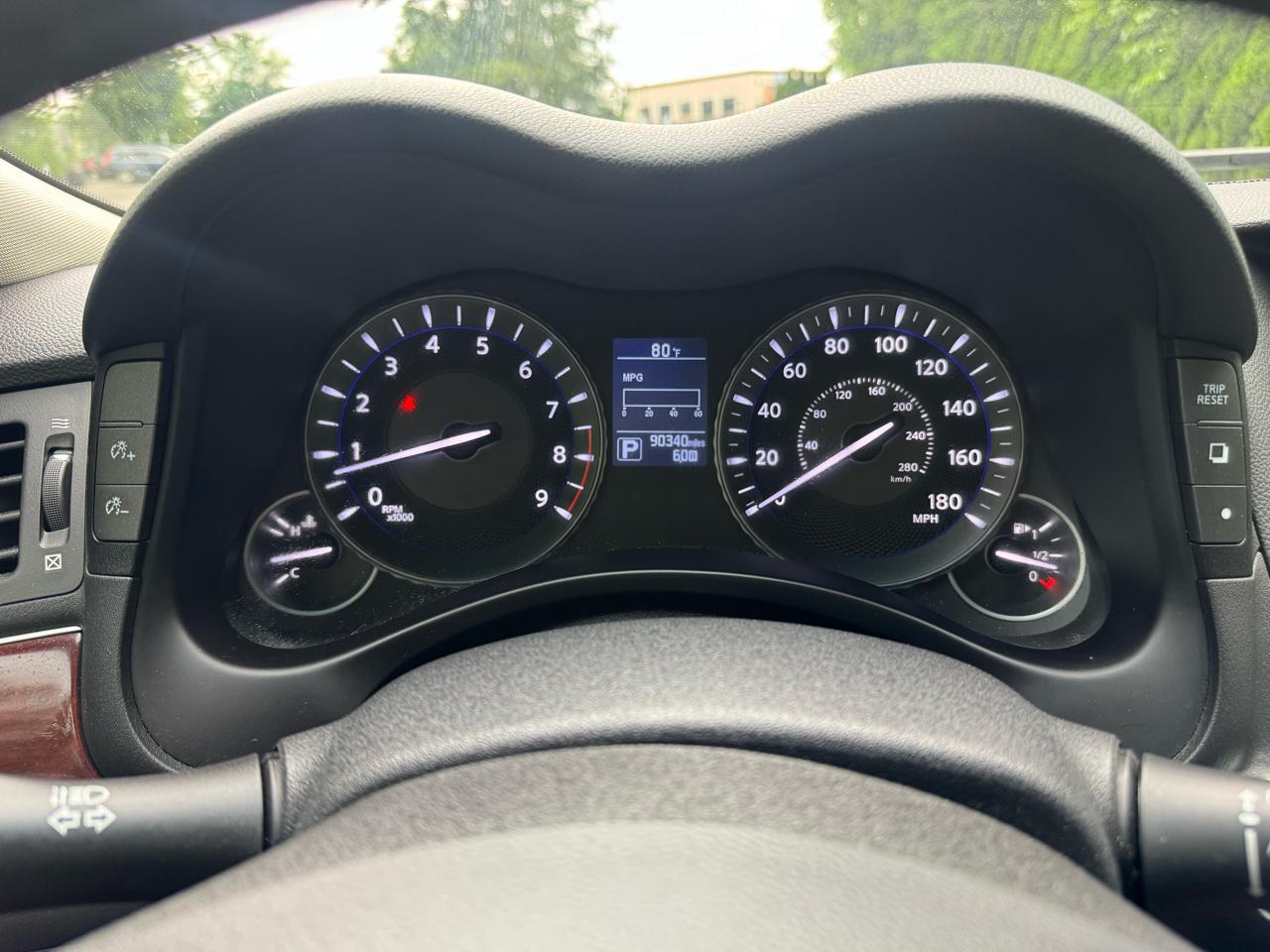 Infiniti Q70 L 3.7 AWD 2018