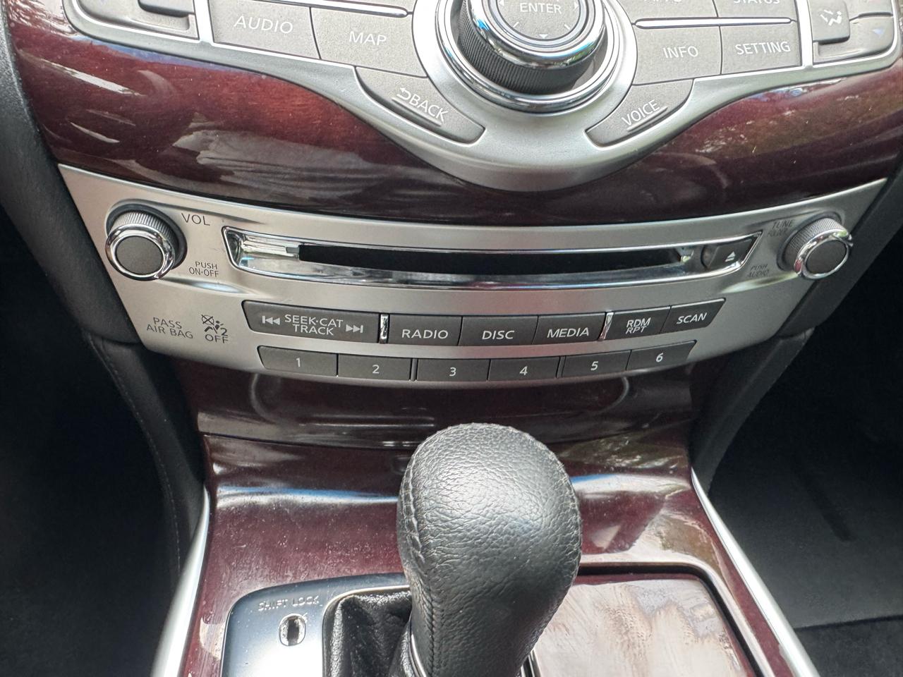 Infiniti Q70 L 3.7 AWD 2018