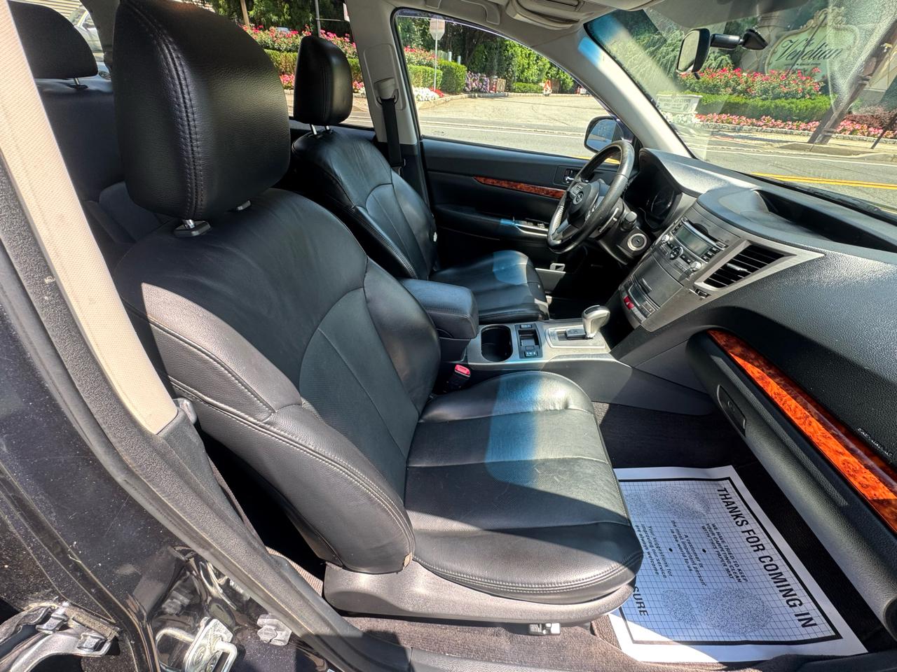 Subaru Outback 3.6R Limited 2010
