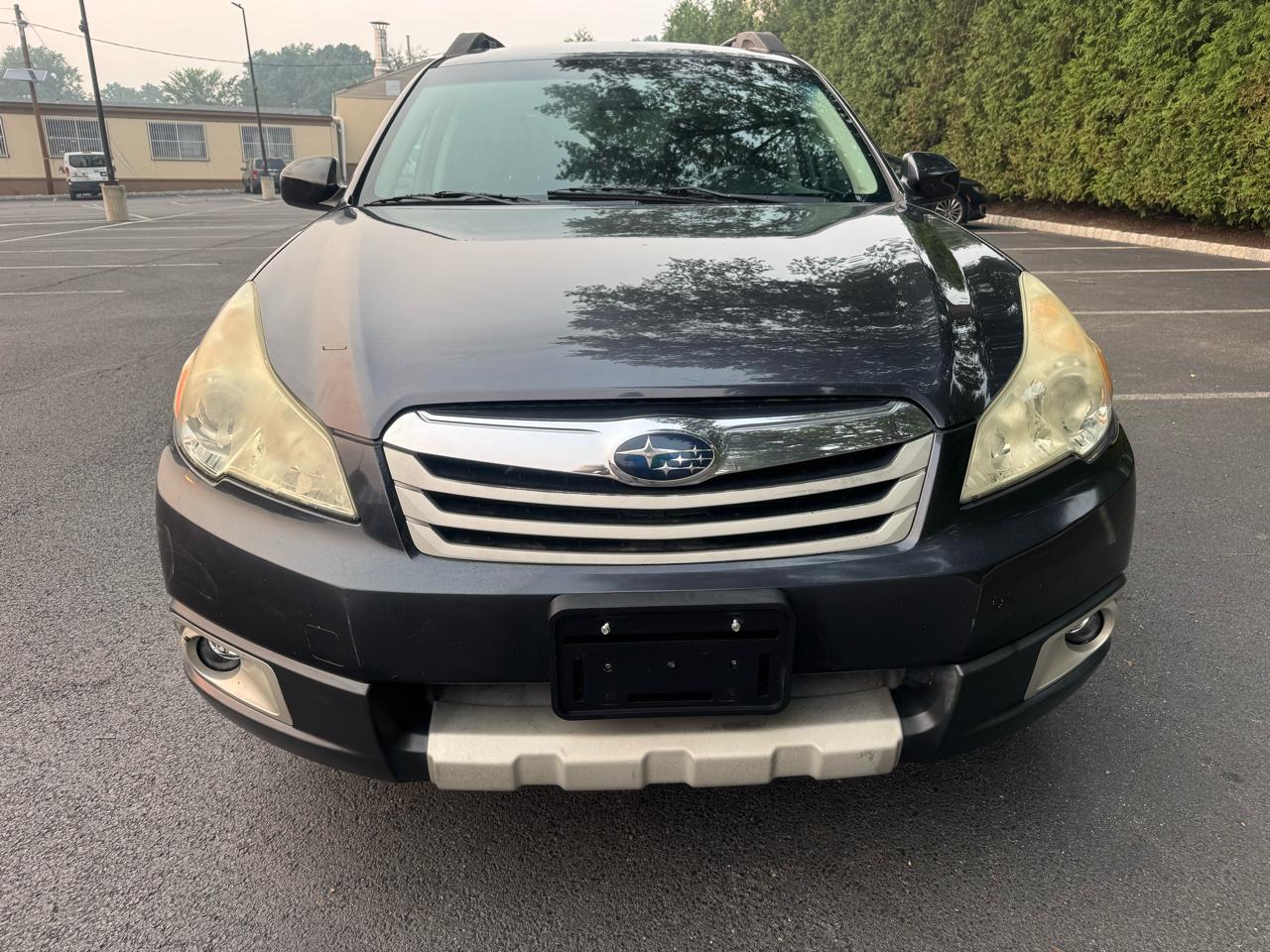 Subaru Outback 3.6R Limited 2010