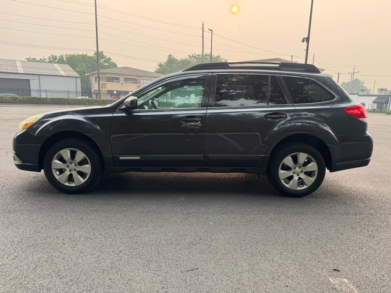 Subaru Outback 3.6R Limited 2010