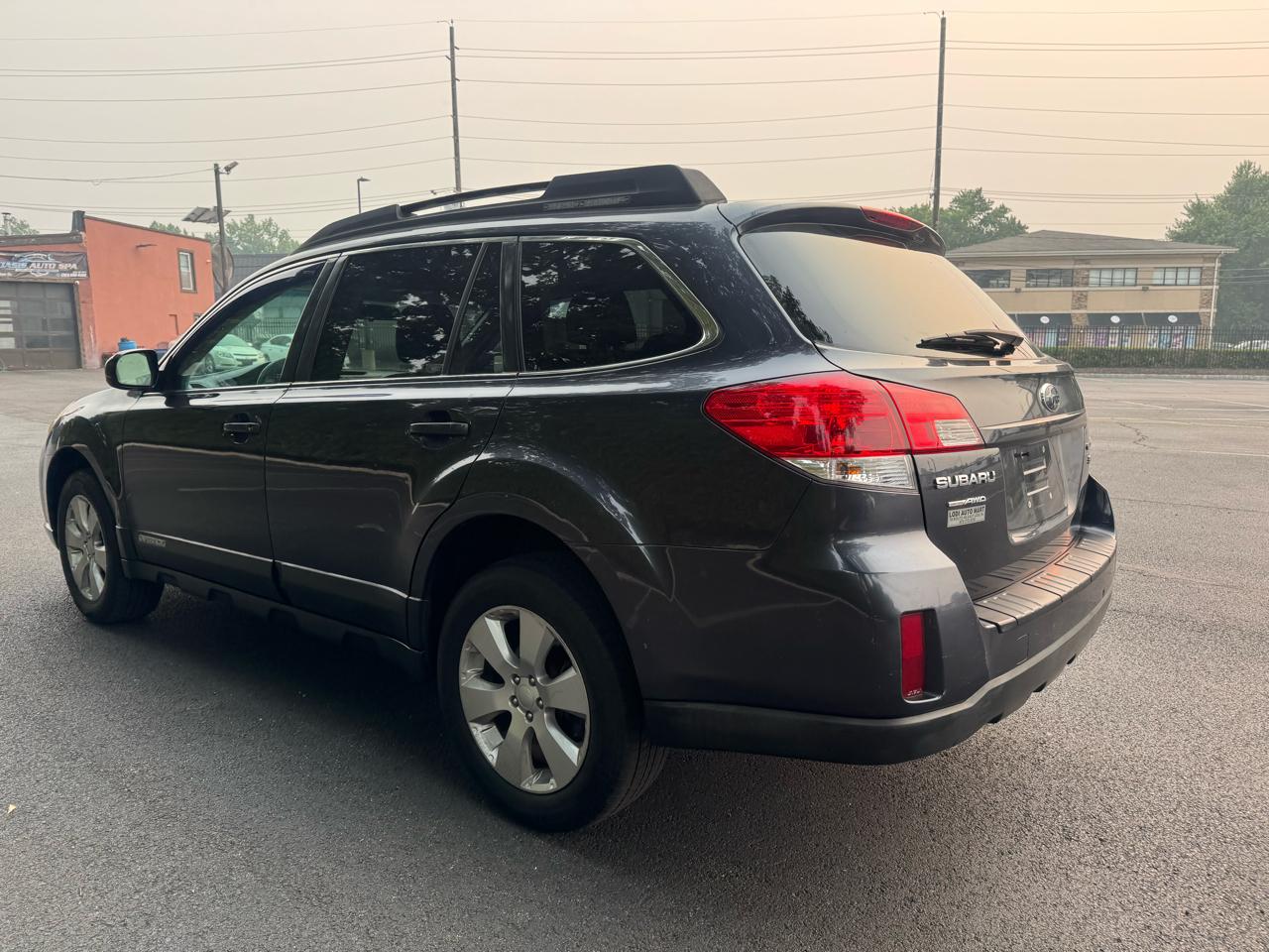 Subaru Outback 3.6R Limited 2010
