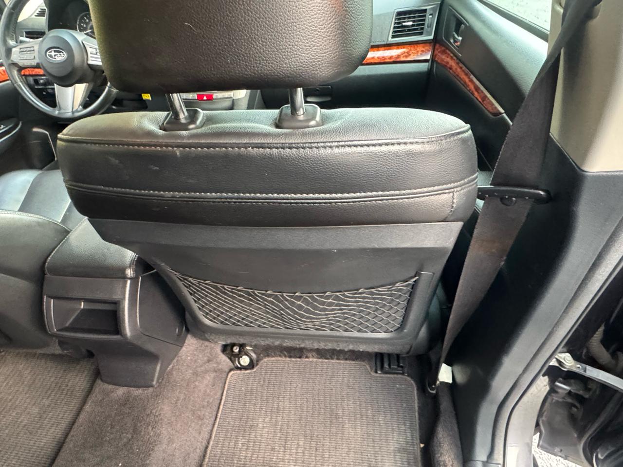 Subaru Outback 3.6R Limited 2010