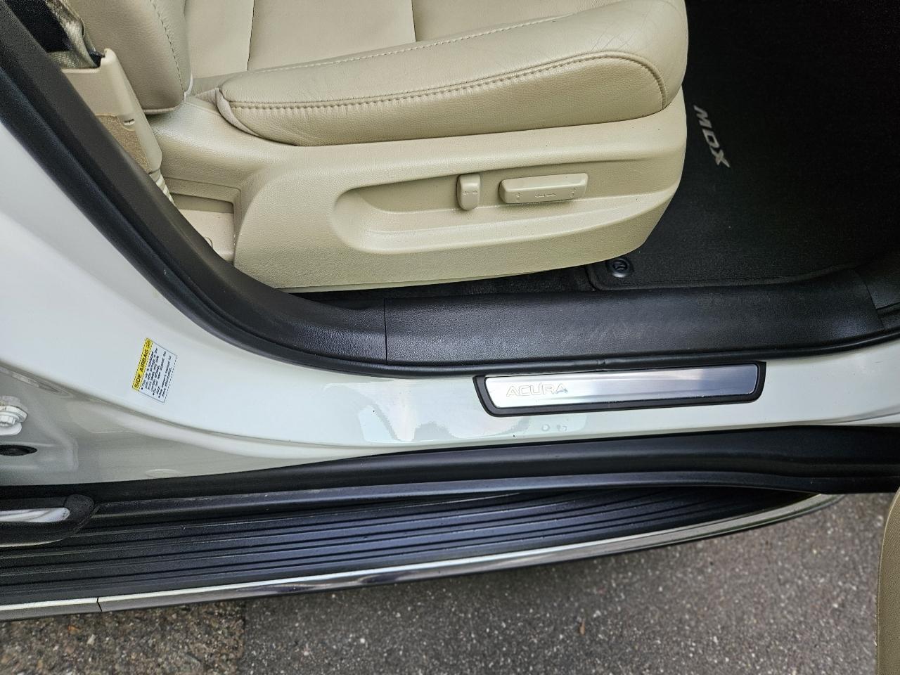Acura MDX SH-AWD 6-Spd AT w/Tech Package 2014