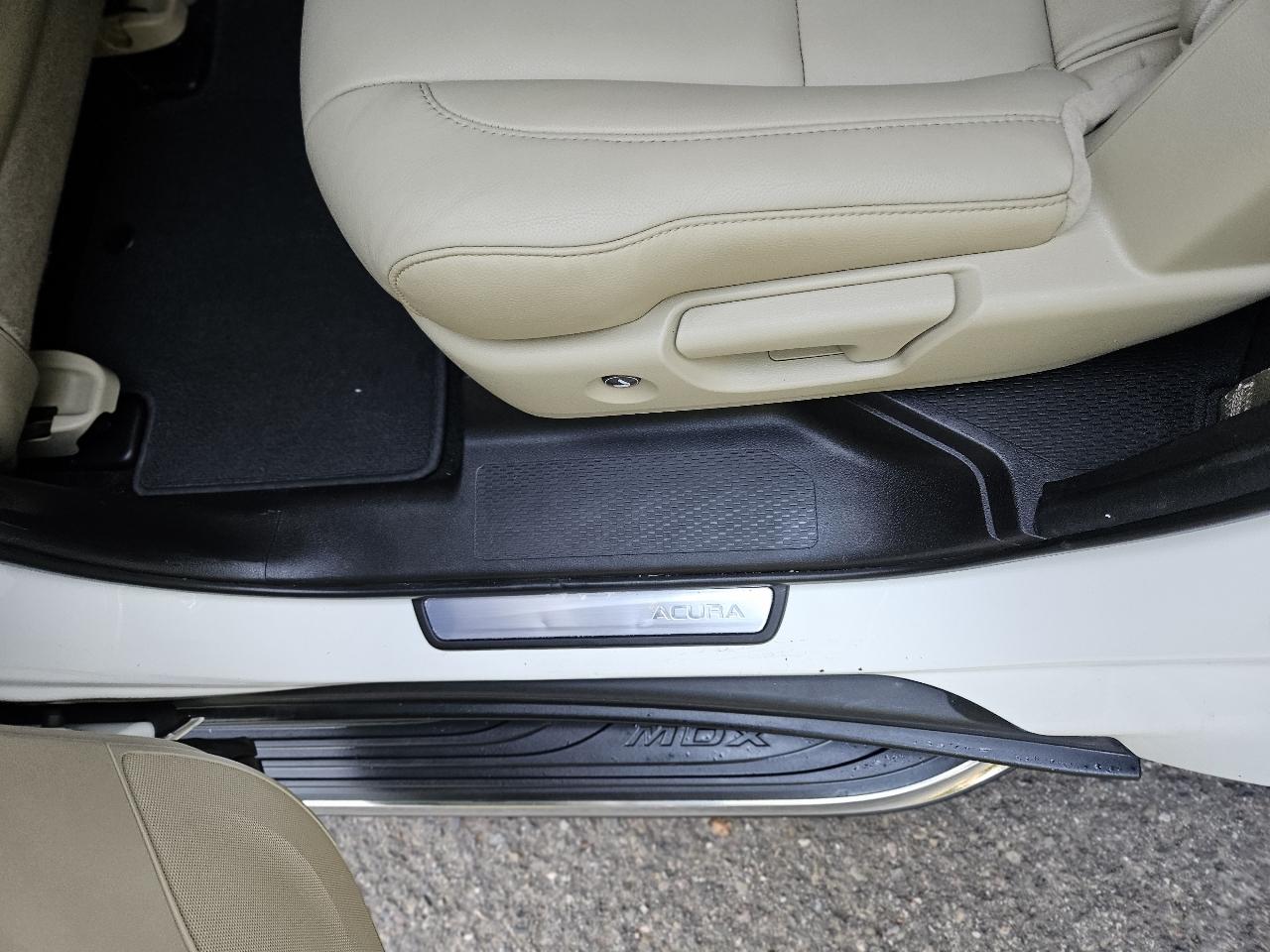 Acura MDX SH-AWD 6-Spd AT w/Tech Package 2014