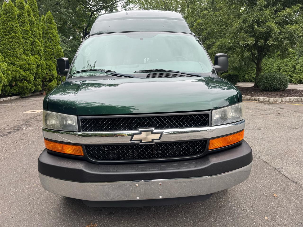 Chevrolet Express LT 3500 Extended 2013
