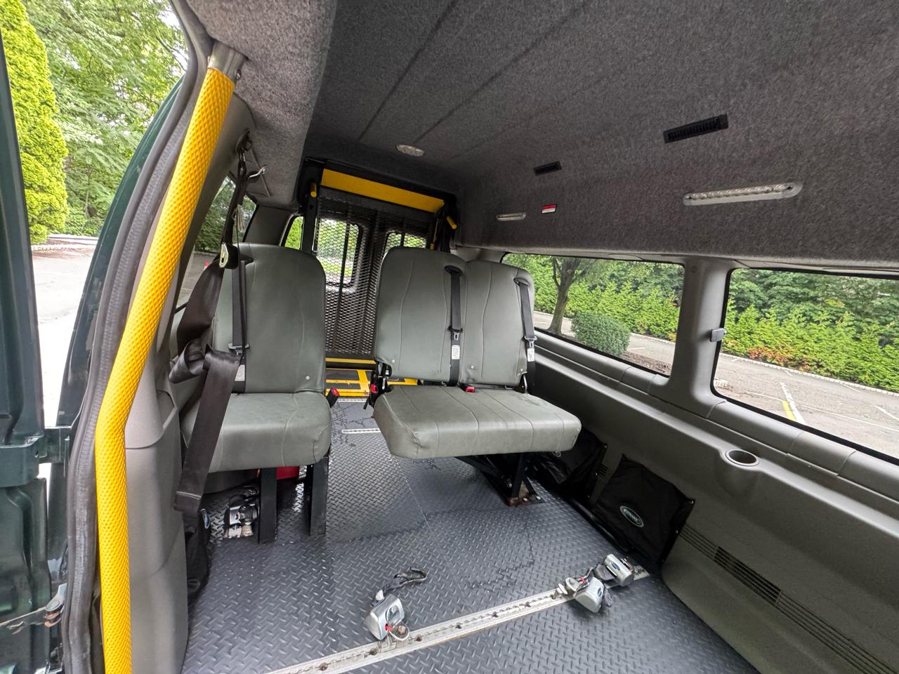 Chevrolet Express LT 3500 Extended 2013