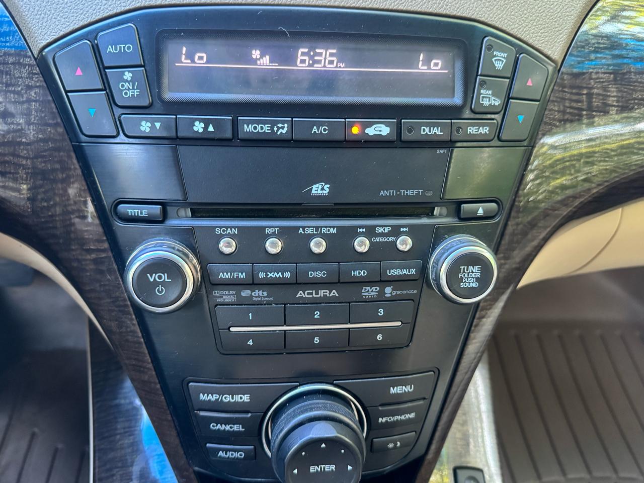 Acura MDX 6-Spd AT w/Tech Package 2011